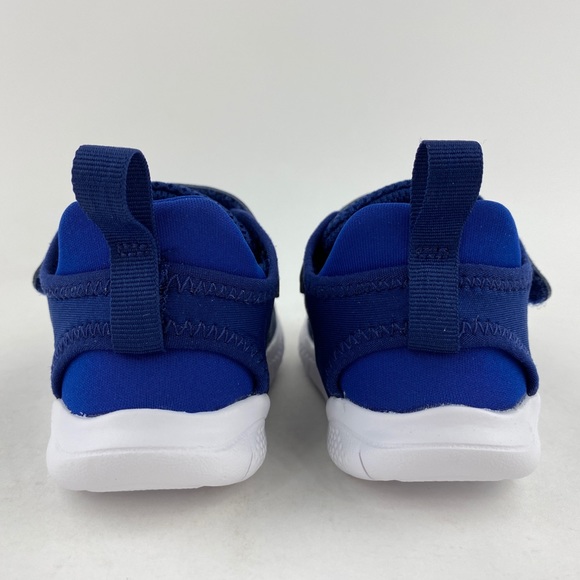 NEW Nike Free RN 2018 Toddler Shoes - Picture 12 of 13